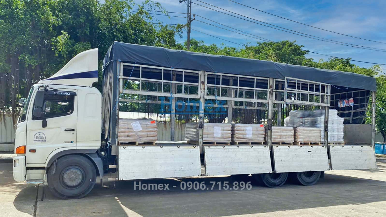 xe-tai-cho-hang-go-pallet-ninh-kieu.jpg