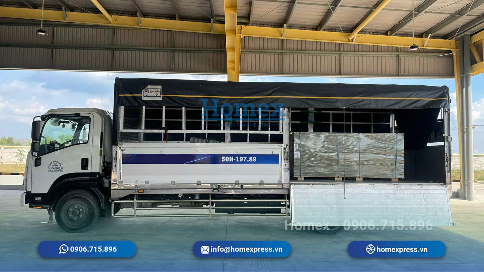 xe-tai-cho-thue-go-dau-van-chuyen-linh-kien-co-khi.jpg